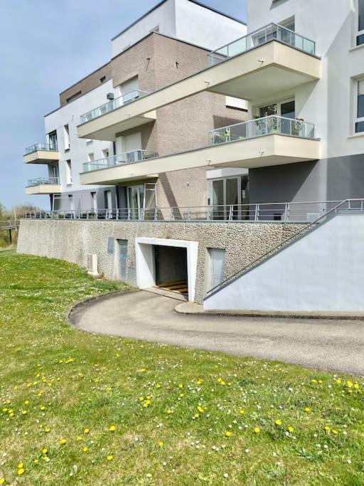 Le Domaine Reserve , Parking Et Ecrin De Verdure Amiens Luaran gambar