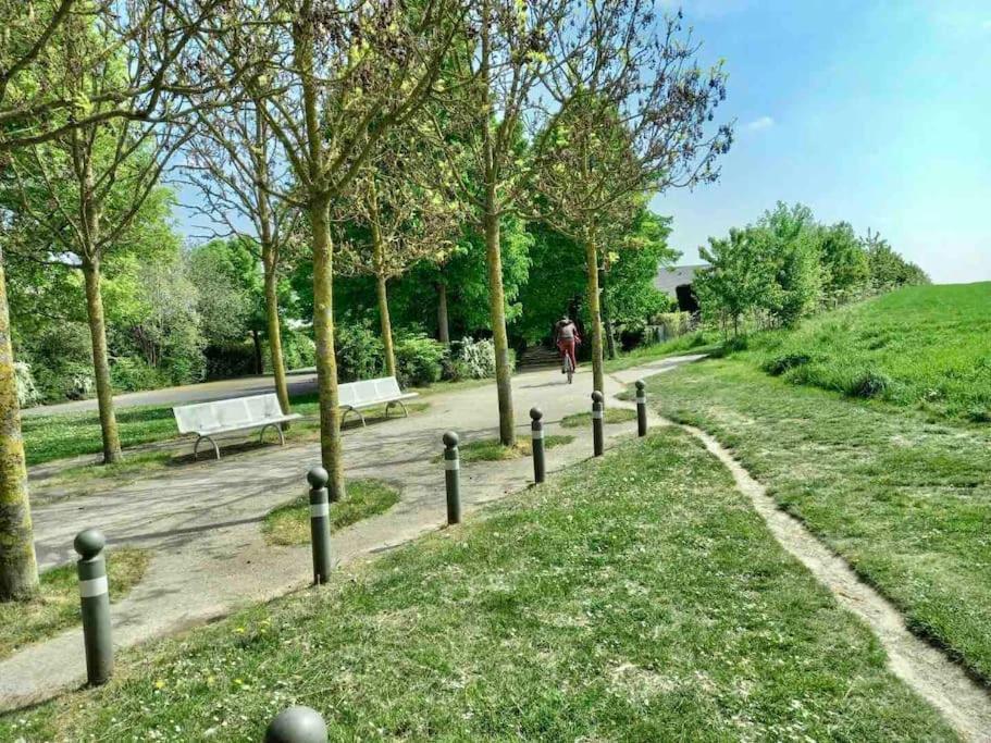Le Domaine Reserve , Parking Et Ecrin De Verdure Amiens Luaran gambar